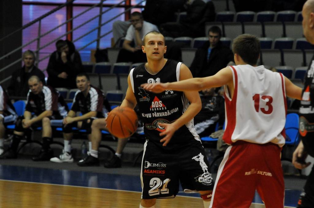 Autors: Uldis Dobelis