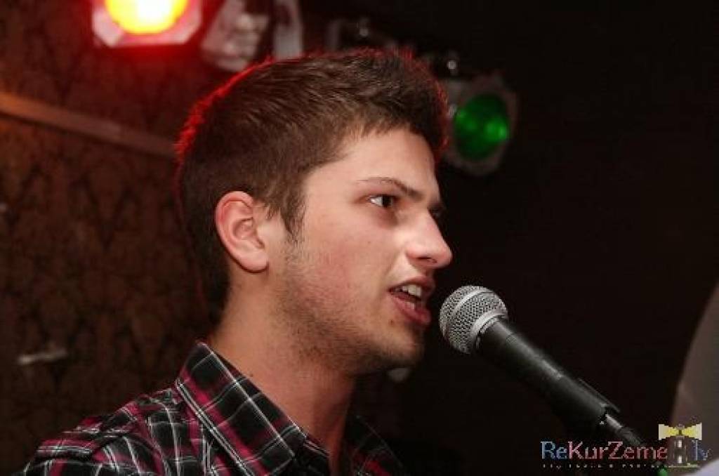 Toms Bokums
Autors: Uldis Dobelis