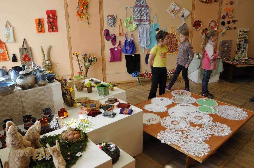 No 26. marta līdz 5. aprīlim Grobiņas novada Skolēnu interešu centrā, Lielajā ielā 54, apskatāma izstāde 