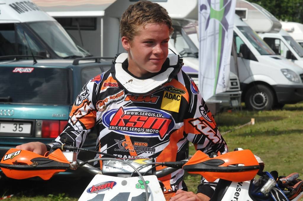 Pauls Jonass
Autors: Uldis Dobelis