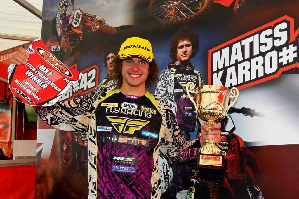 Autors: Ray Archer, www.steveturnerracing.com