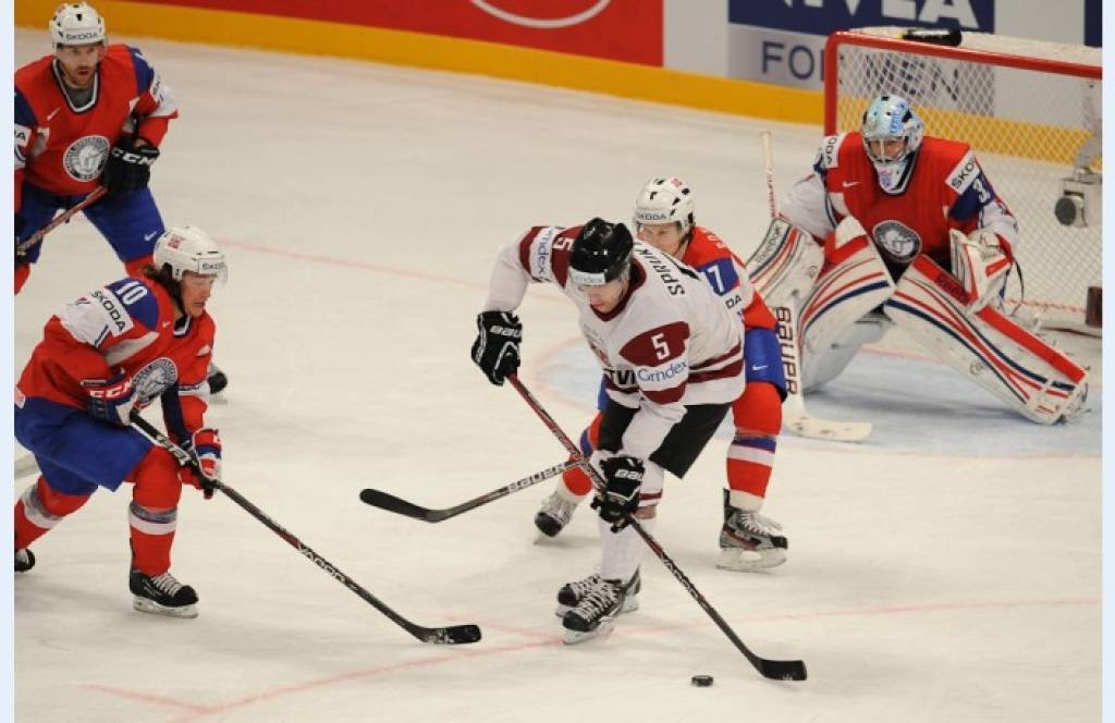 Autors: Dienas mediji