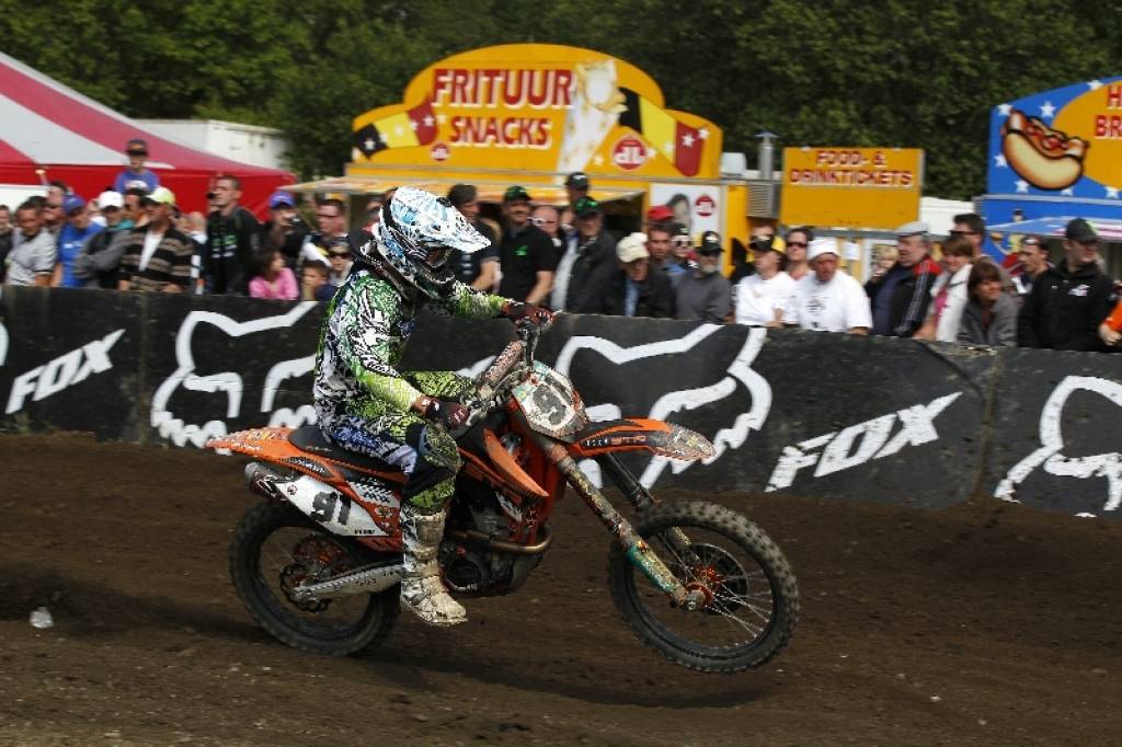 Autors: Ray Archer, www.steveturnerracing.com