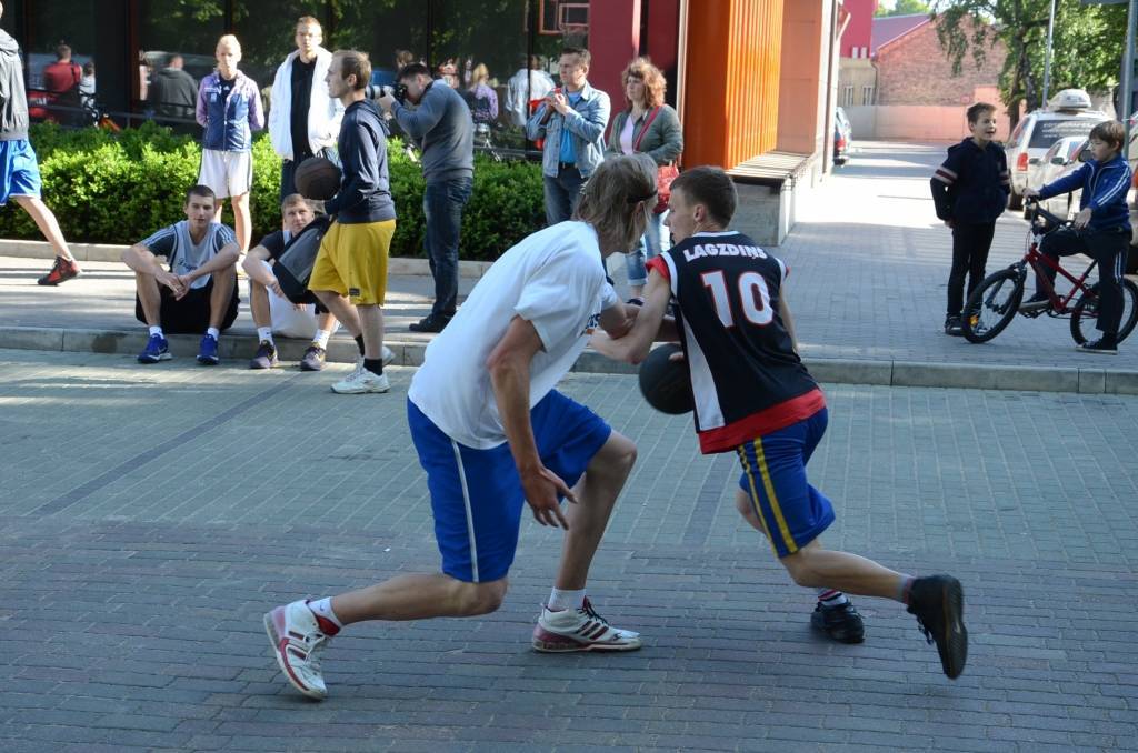 Autors: Uldis Dobelis