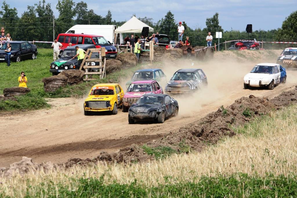 Autors: www.autocross.lv