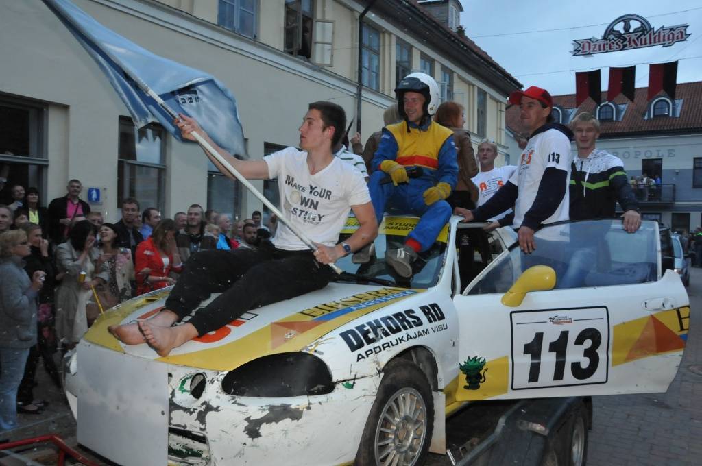 Autors: Dainis Ģelzis