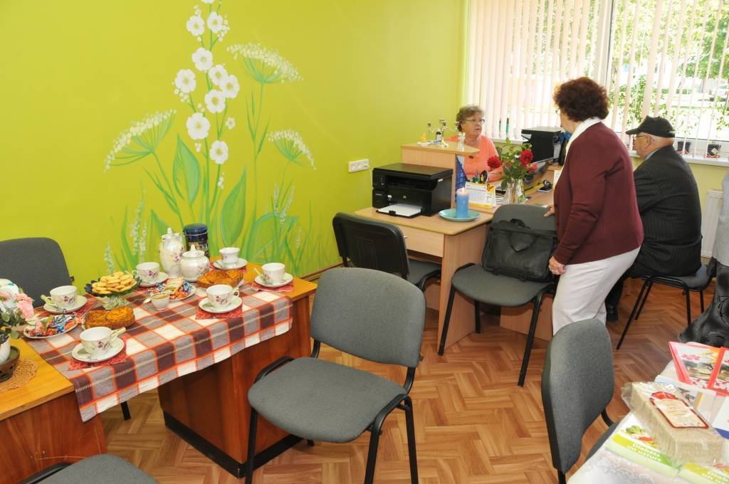 Klaipēdas ielā 96 a Diabēta biedrībai ir par pāris kvadrātmetriem mazāk telpas nekā iepriekš Jauliepājas poliklīnikā, toties nav jāmaksā par īri.
Autors: Dainis Ģelzis