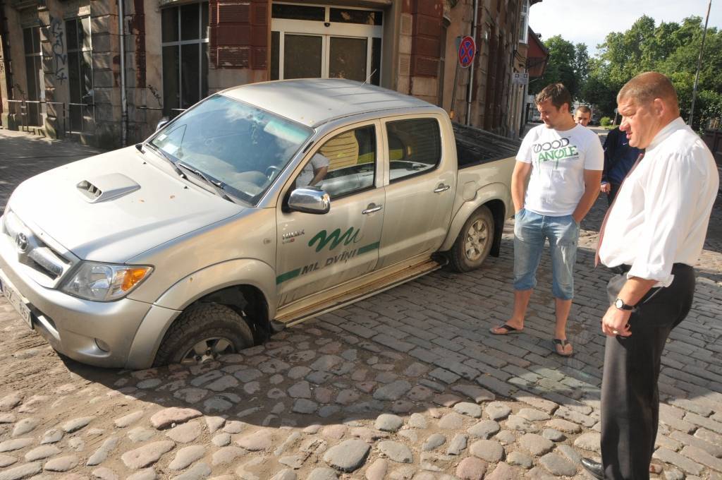 Autors: Dainis Ģelzis