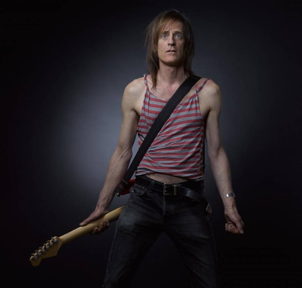 Alekss Karlins
Autors: Publicitātes foto