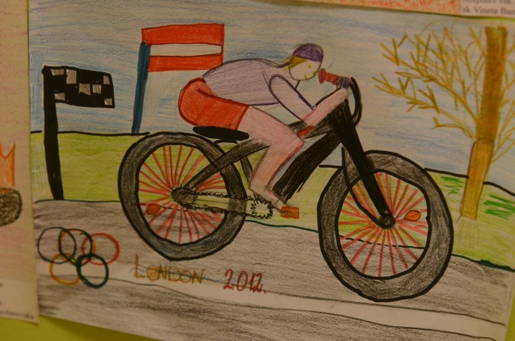 Aizputes novada sporta centrā 