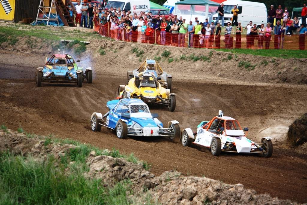 Autors: www.autocross.lv