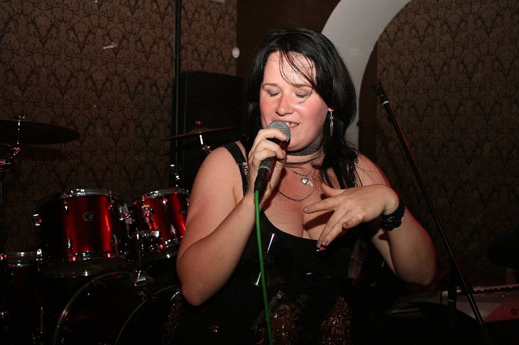 Kombuļu Inese
Autors: Uldis Dobelis