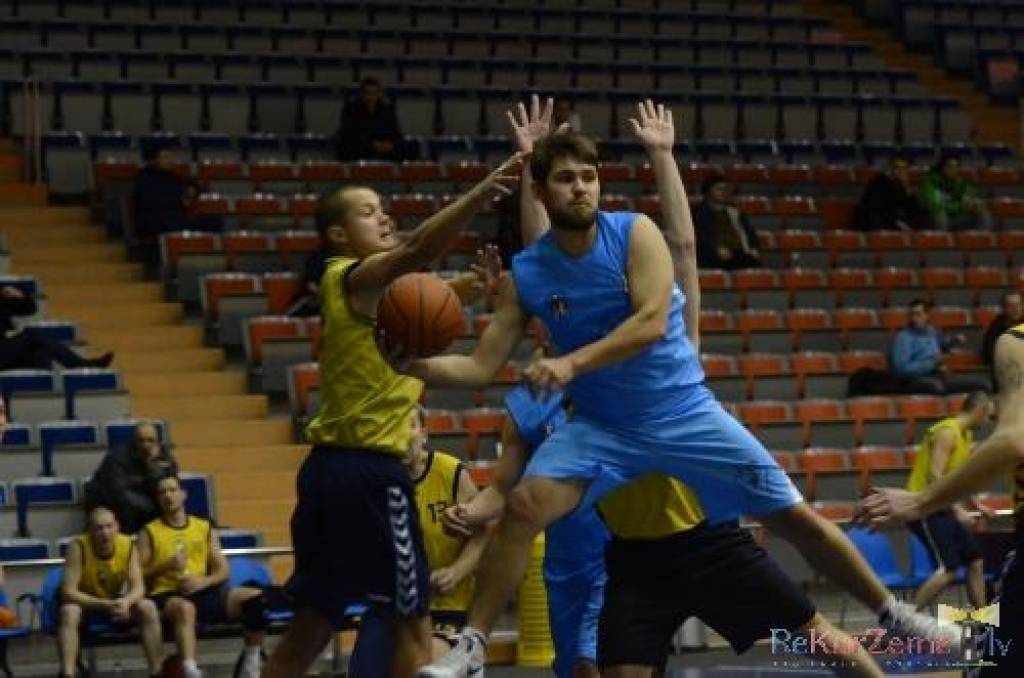 Autors: Uldis Dobelis