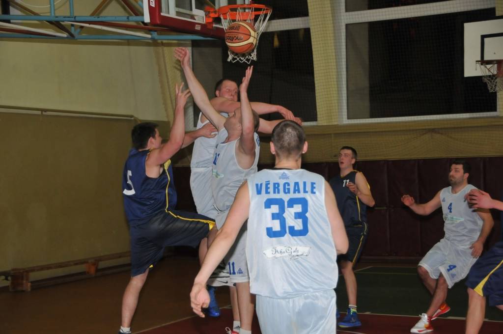 Autors: Dainis Ģelzis