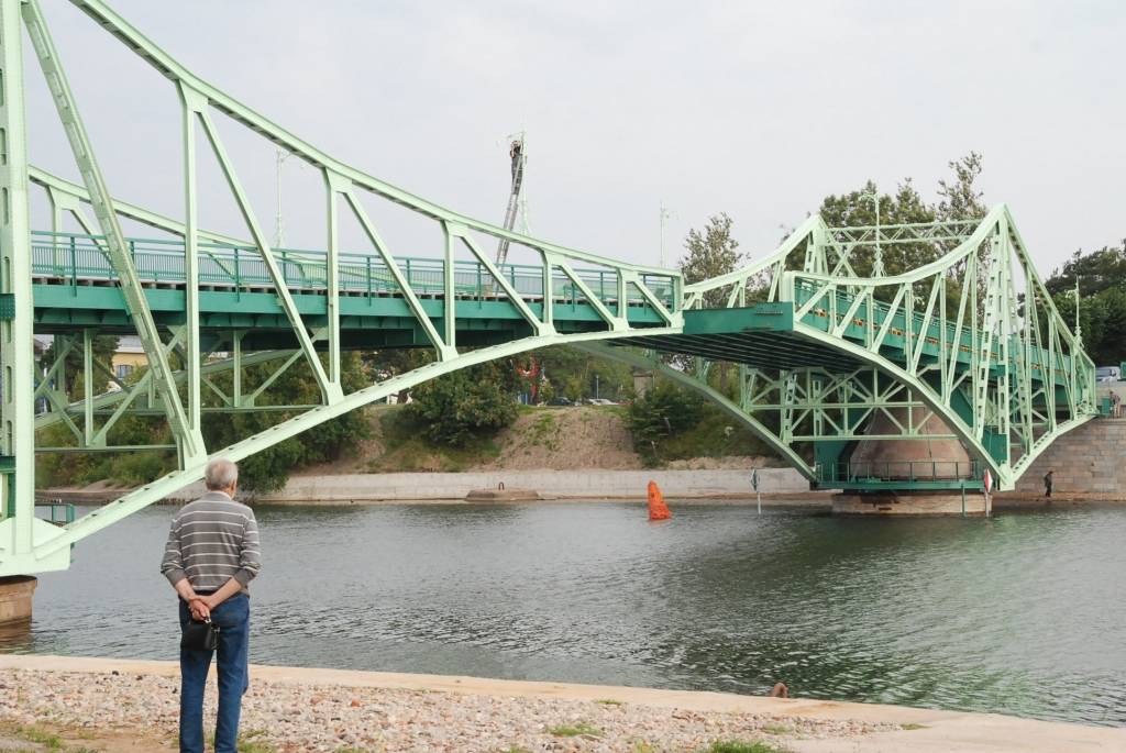 Autors: Dainis Ģelzis