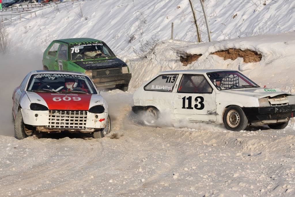 Autors: www.autocross.lv