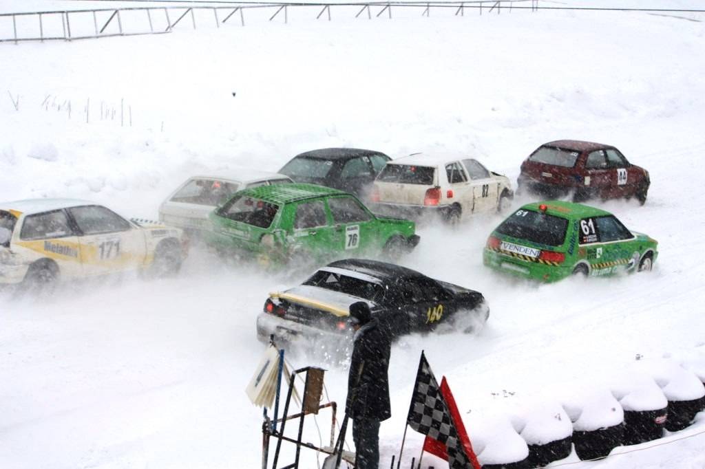 Autors: www.autocross.lv