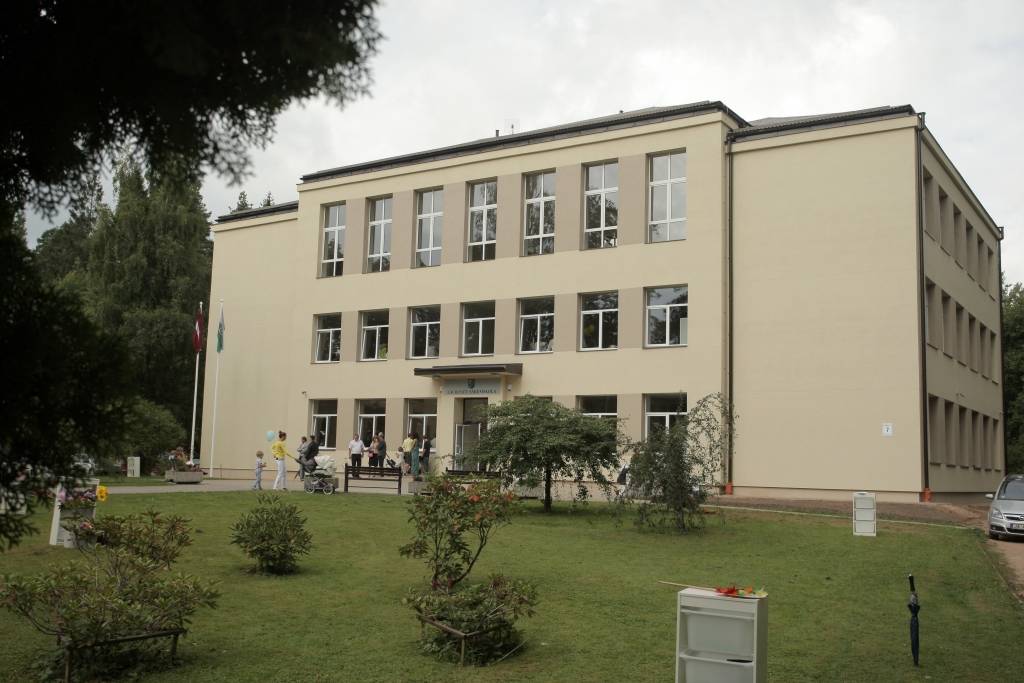 Aluksniesiem.lv raksta attēla aizvietotājs