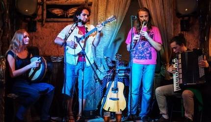 Autors: www.fontainepalace.lv