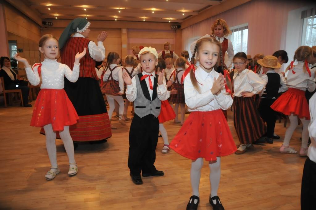 Aluksniesiem.lv raksta attēla aizvietotājs