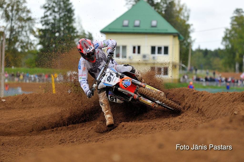 Autors: Jānis Pastars