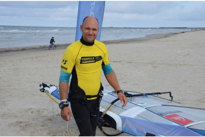 Autors: Uldis Dobelis