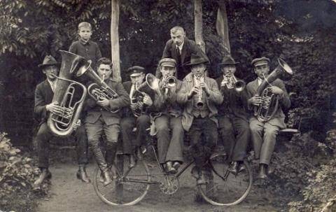 Aluksniesiem.lv raksta attēla aizvietotājs