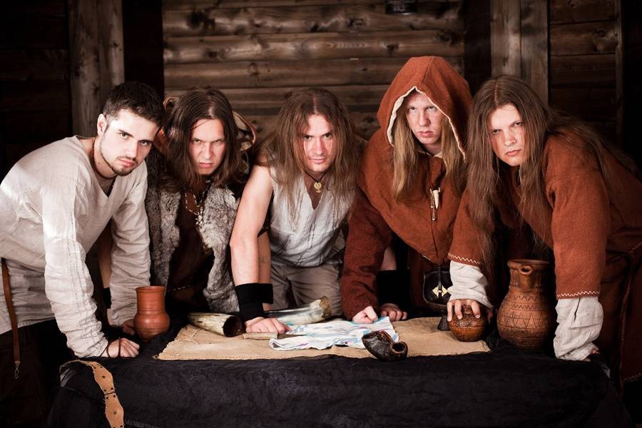 Autors: Fangornband.com