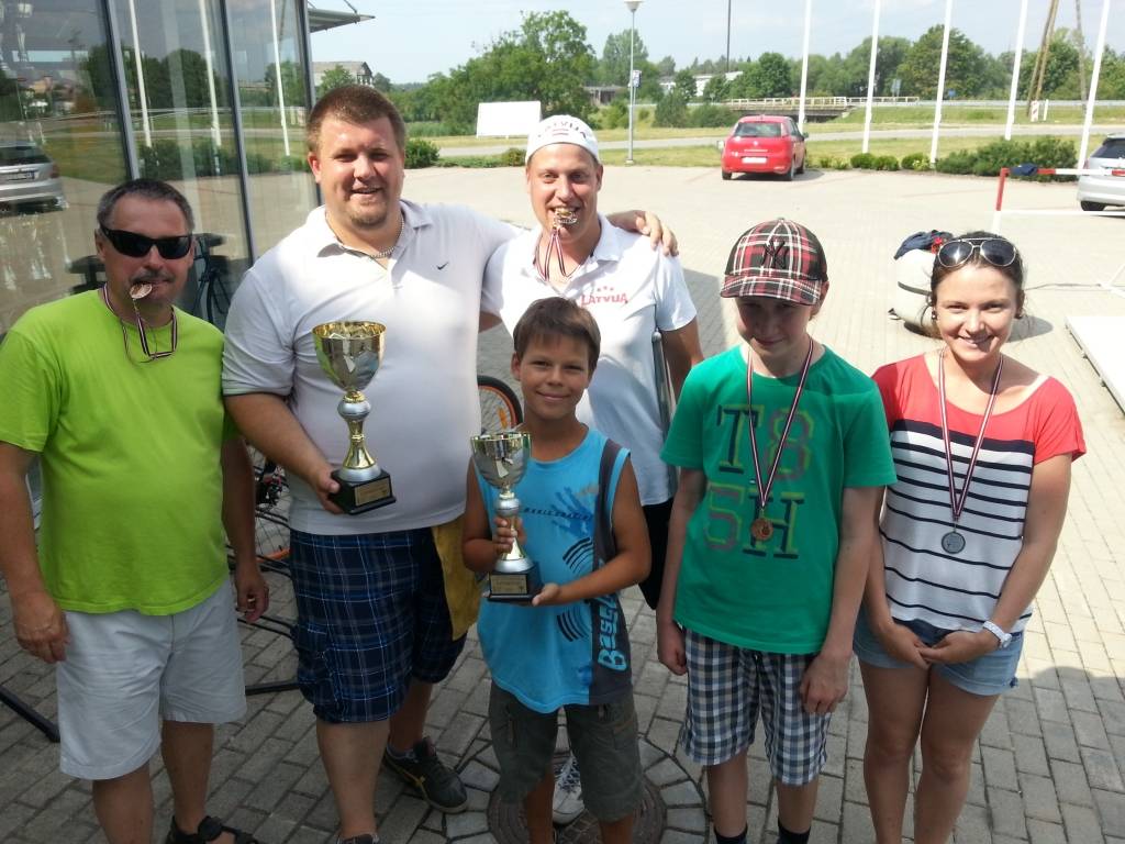 Autors: http://minigolfsliepaja.lv/