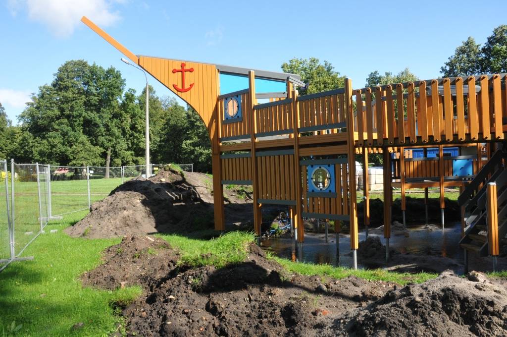 Autors: Dainis Ģelzis