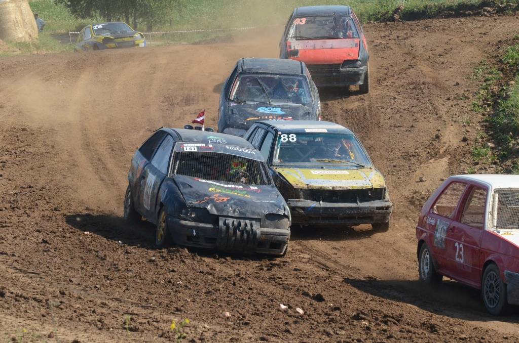 Autors: Uldis Dobelis