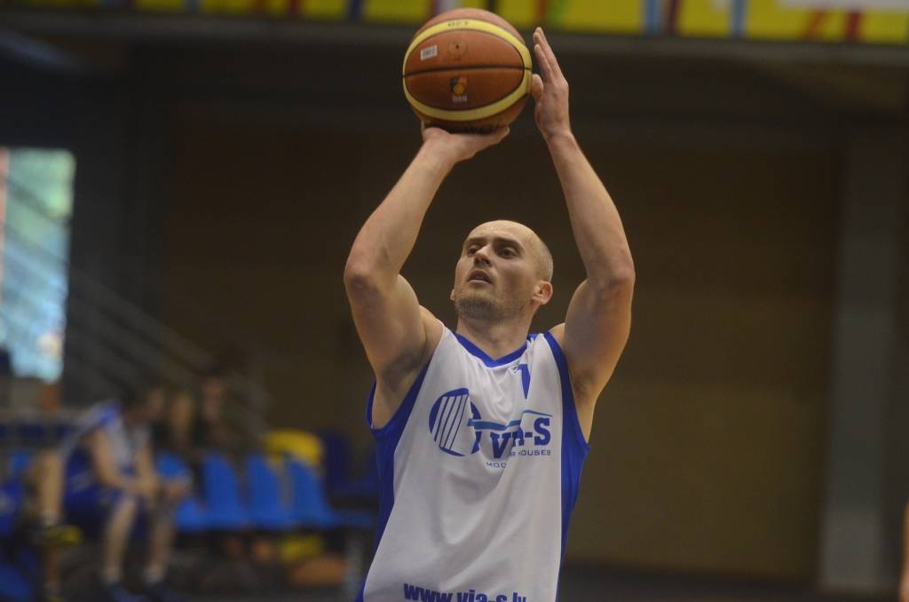 Autors: Uldis Dobelis