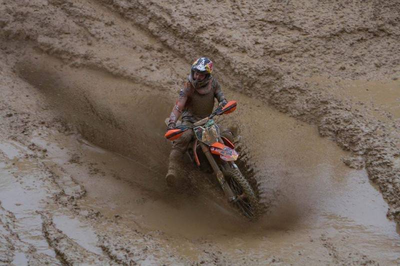 Autors: Dzintars Linde