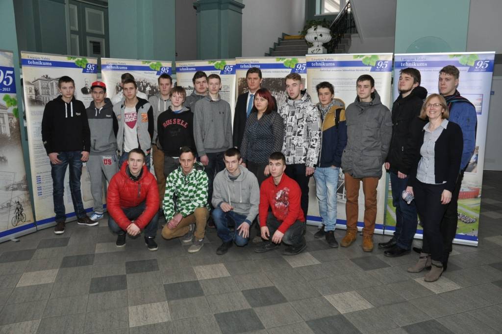 Autors: Dainis Ģelzis