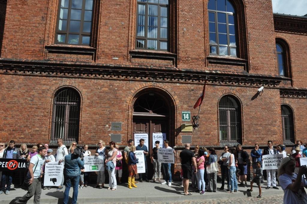 Autors: Dainis Ģelzis