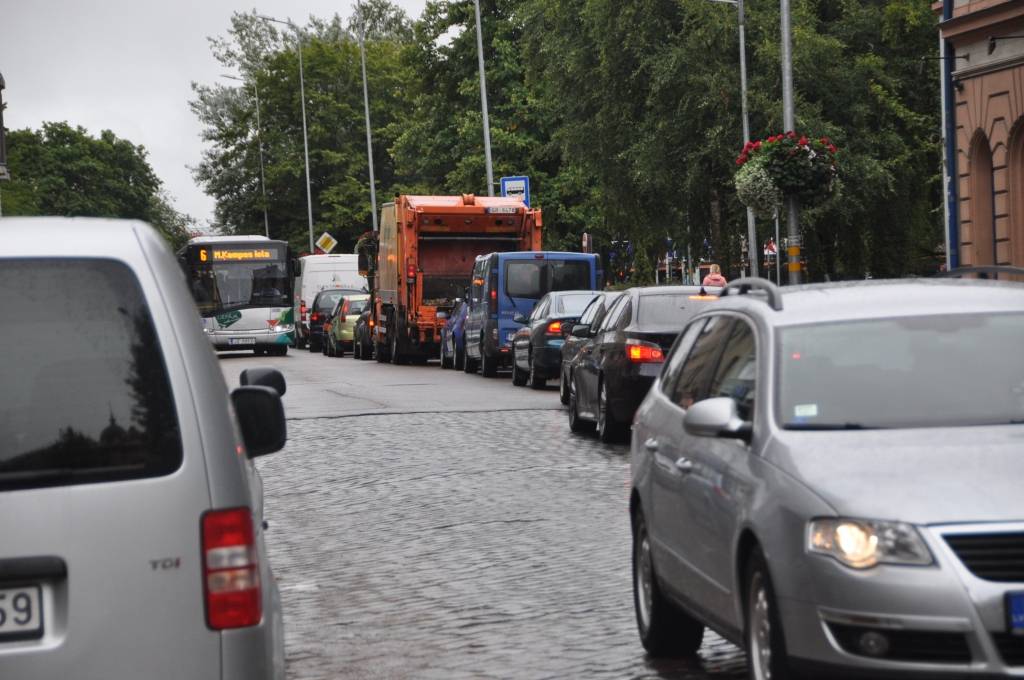 Autors: Dainis Ģelzis