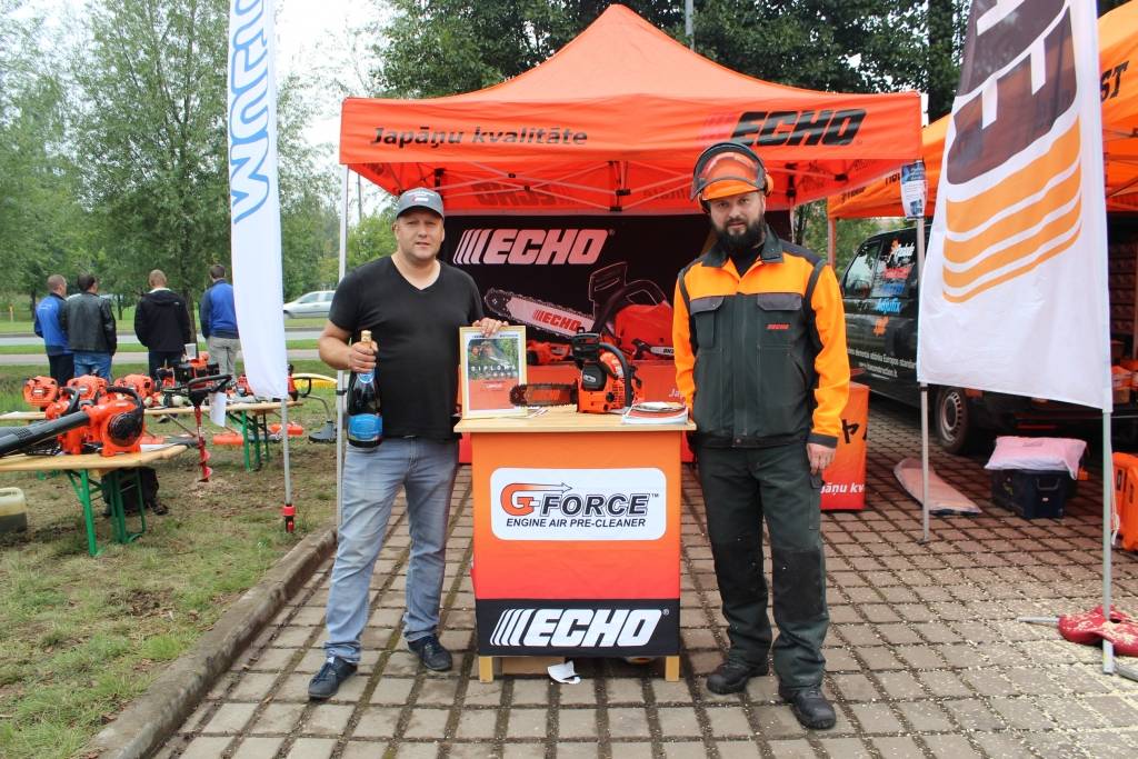 Foto no kreisās – A.Ķepals.
