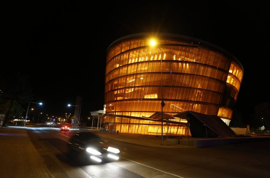 Autors: lielais dzintars