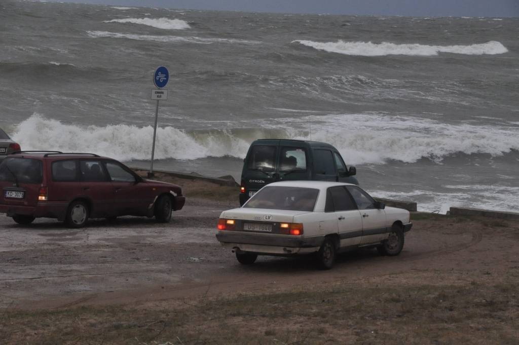 Autors: Dainis Ģelzis