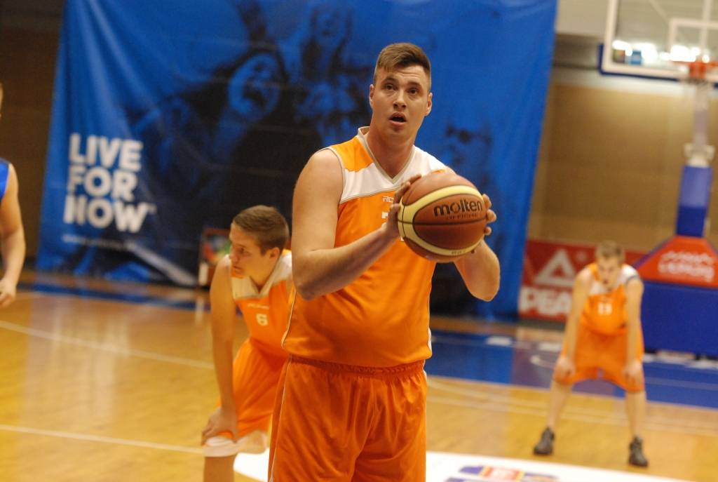 Autors: Uldis Dobelis