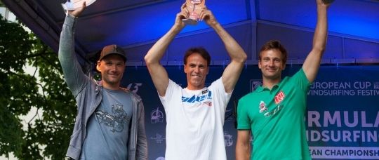 Autors: www.vindserfings.lv