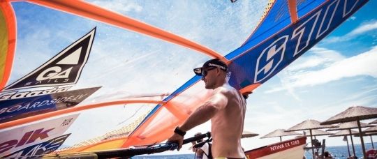 Autors: www.vindserfings.lv