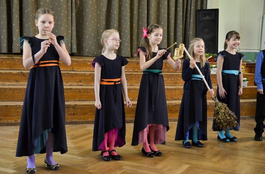 Autors: publicitātes