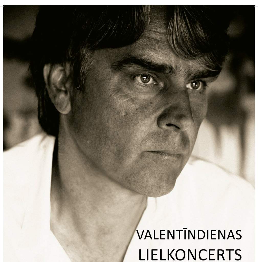 Autors: publicitātes