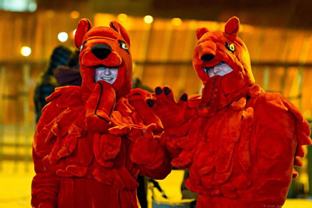 Autors: publicitātes