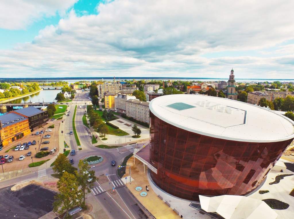 Autors: publicitātes