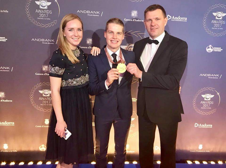 Autors: Marco Domeniconi