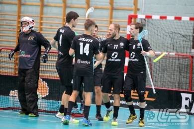 Autors: www.floorball.lv