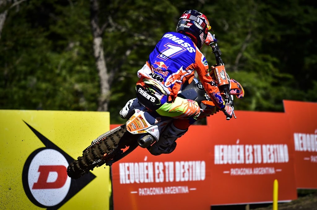 Autors: @mxgp