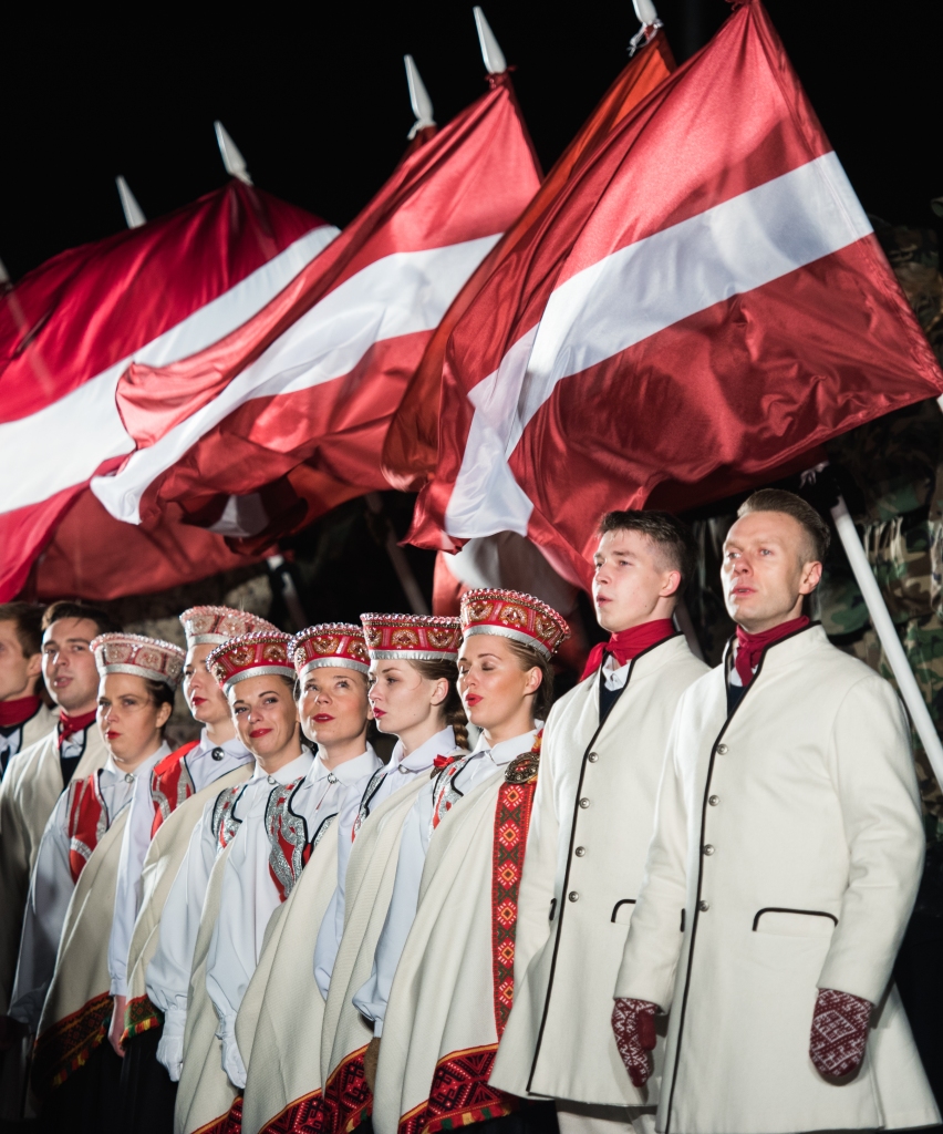 Autors: publicitātes